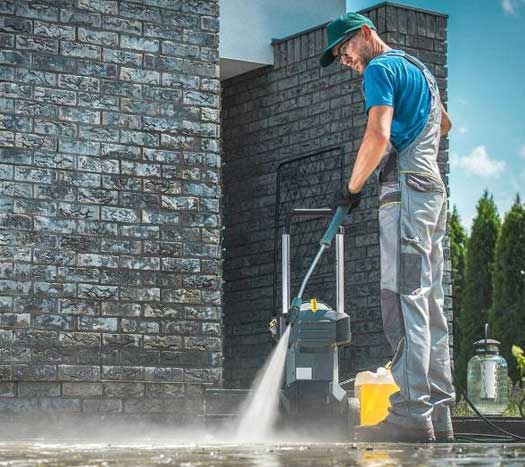 Say Goodbye To The Moulds And Mildews In Your Driveway With Pressure Cleaning Process
